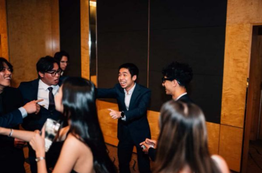Sydney magician entertaining guests at corporate ball event